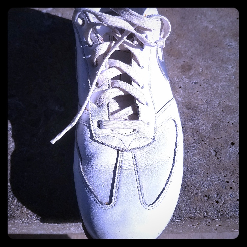 Nike's women's golf shoes White size 8